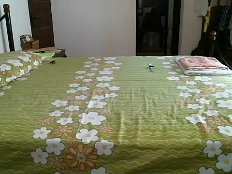 Snapshot of Slim_India chatting on June 9, 2026, 3:07 am Slim India online show from June 9, 2026, 3:07 am