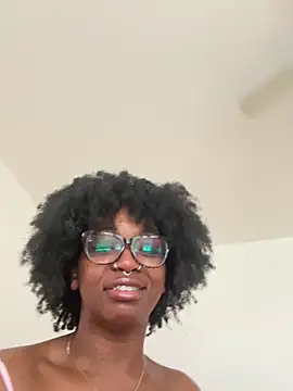 mochamimi online show from March 22, 2026, 1:58 pm