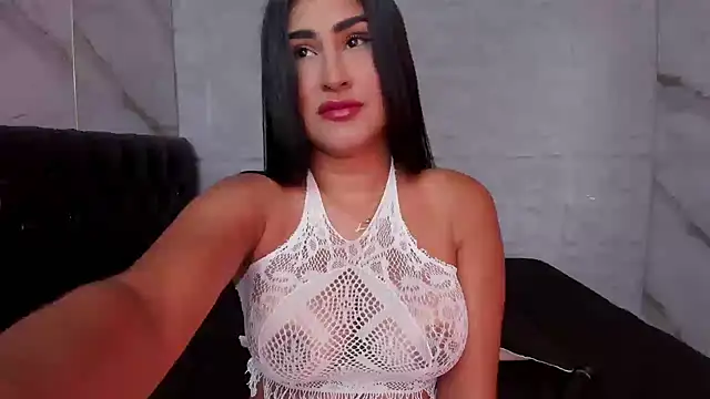 rosalia-04 online show from September 17, 2025, 6:53 pm