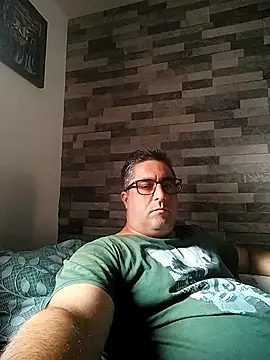 ADRIAN ADI40 online show from March 20, 2026, 1:27 pm