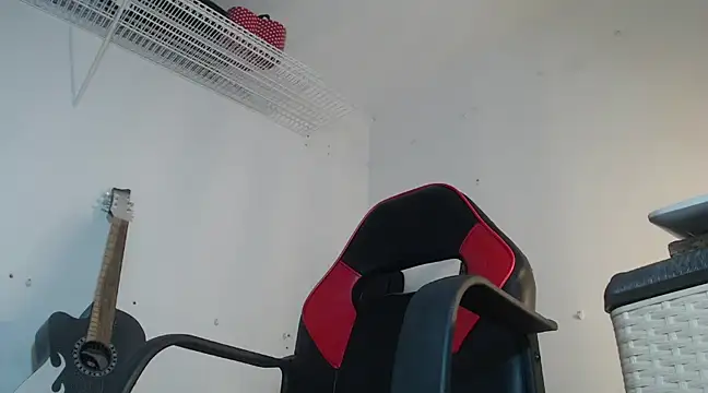 Snapshot of dann_hill chatting on March 12, 2025, 12:53 am dann hill online show from March 12, 2025, 12:53 am