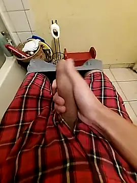 Snapshot of Bigstiffyuh chatting on November 7, 2025, 9:53 am Bigstiffyuh online show from November 7, 2025, 9:53 am