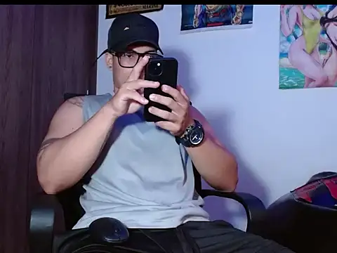 Danielsbigcum online show from October 1, 2025, 6:14 pm