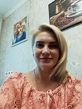 JennyOMay online show from June 11, 2026, 4:32 am