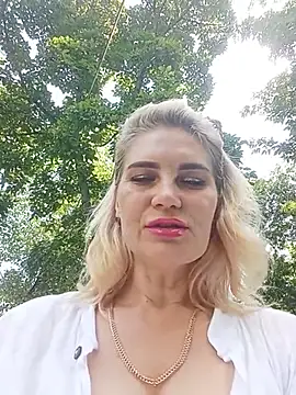 JennyOMay online show from July 31, 2026, 6:35 am