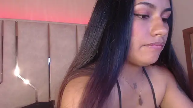 ChantalPetit online show from February 16, 2026, 7:10 pm