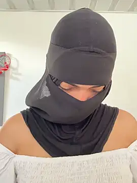 radiagazali online show from November 5, 2025, 3:12 pm