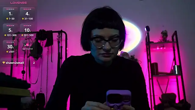 CyberXGoddess online show from December 15, 2025, 1:43 am