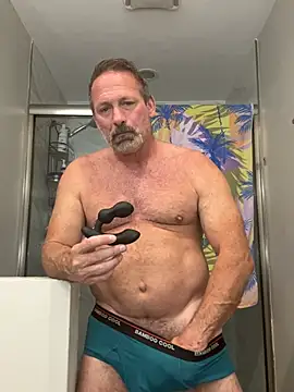 Bronco9602 online show from February 5, 2026, 2:54 pm