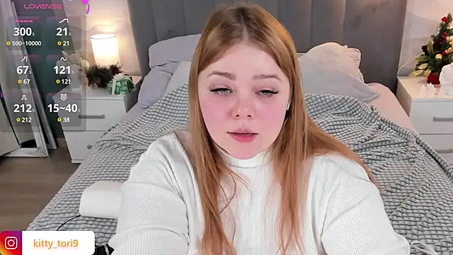 Snapshot of Tori_cat chatting on December 14, 2024, 4:20 pm Tori cat online show from December 14, 2024, 4:20 pm