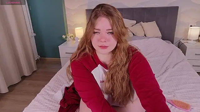 Snapshot of Tori_cat chatting on April 16, 2026, 3:13 pm Tori cat online show from April 16, 2026, 3:13 pm