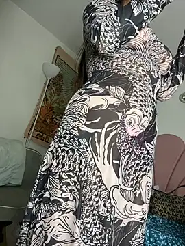 Snapshot of kiaraglam2 chatting on February 11, 2025, 5:16 am kiaraglam2 online show from February 11, 2025, 5:16 am