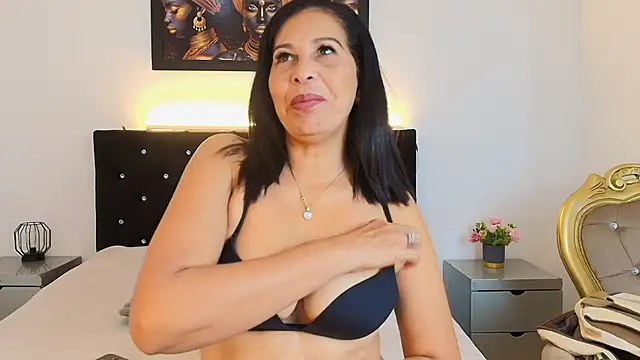 Snapshot of Shanon_mature chatting on May 2, 2026, 7:08 pm Shanon mature online show from May 2, 2026, 7:08 pm