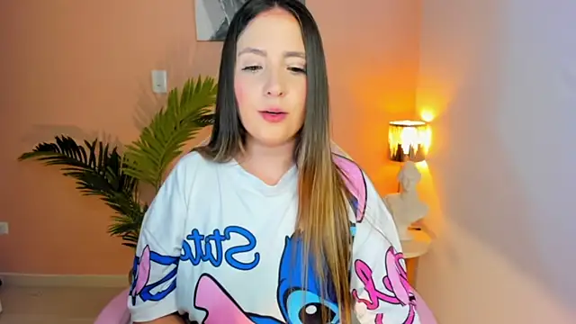 Snapshot of HannaMiller_1 chatting on July 18, 2026, 7:12 am HannaMiller 1 online show from July 18, 2026, 7:12 am