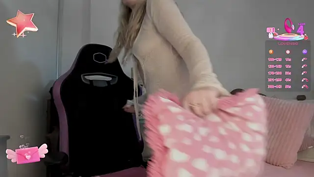 1Sweetnina online show from September 24, 2025, 6:00 pm