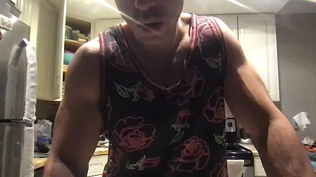 Snapshot of BigGuyMuscle chatting on March 21, 2026, 11:30 pm BigGuyMuscle online show from March 21, 2026, 11:30 pm