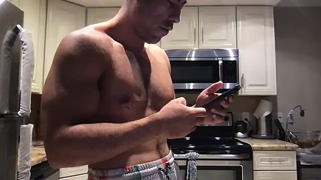 BigGuyMuscle online show from May 26, 2026, 5:20 pm
