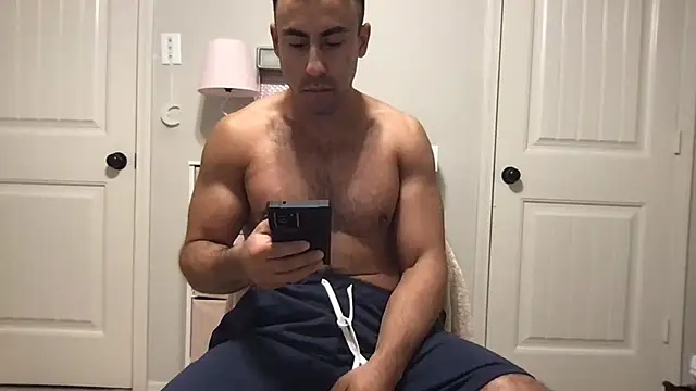 BigGuyMuscle online show from July 13, 2026, 12:02 am