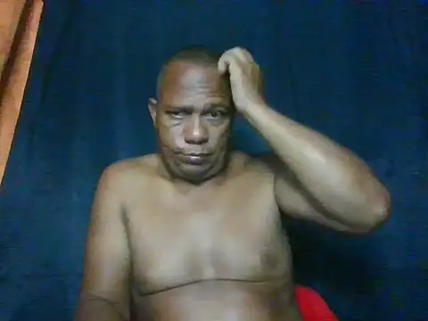 Snapshot of condor08750 chatting on January 7, 2026, 4:26 am condor08750 online show from January 7, 2026, 4:26 am