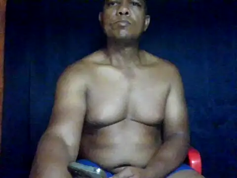 Snapshot of condor08750 chatting on February 10, 2026, 9:13 am condor08750 online show from February 10, 2026, 9:13 am