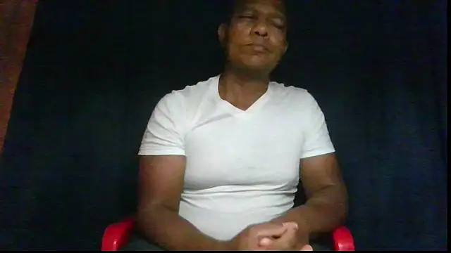 Snapshot of condor08750 chatting on February 19, 2026, 3:02 am condor08750 online show from February 19, 2026, 3:02 am