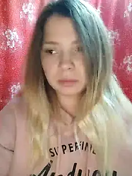 Zuli Kiska online show from December 1, 2024, 9:04 pm