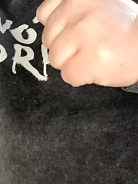 Zuli Kiska online show from February 27, 2025, 8:53 pm