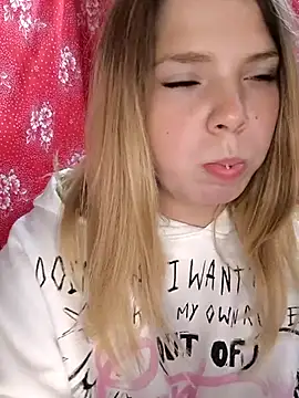 Zuli Kiska online show from October 3, 2025, 11:18 am