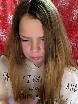 Zuli Kiska online show from March 25, 2026, 7:42 pm