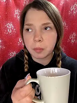 Zuli Kiska online show from March 30, 2026, 11:00 am