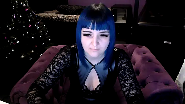 beauty-of-pain online show from December 5, 2025, 6:15 pm