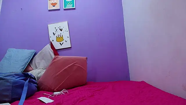 timkerbell  online show from February 8, 2025, 7:16 pm