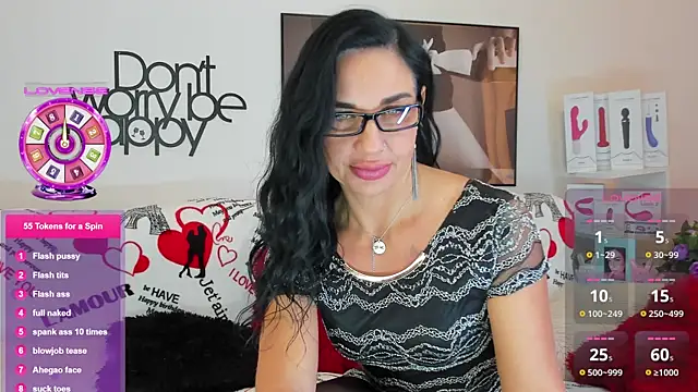 Snapshot of Tara_Bloss chatting on February 20, 2025, 5:23 am Tara Bloss online show from February 20, 2025, 5:23 am