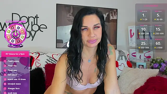 Snapshot of Tara_Bloss chatting on March 14, 2025, 1:59 am Tara Bloss online show from March 14, 2025, 1:59 am