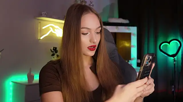 MrsTenderBeast online show from November 23, 2025, 2:39 pm