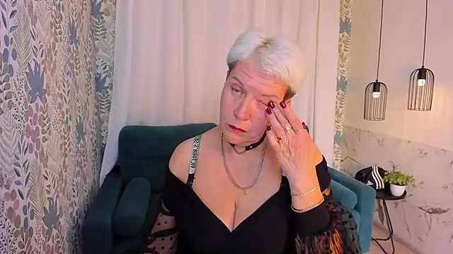 Snapshot of KathySunn chatting on April 23, 2026, 1:13 pm KathySunn online show from April 23, 2026, 1:13 pm