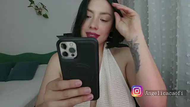 Snapshot of diosa_cadenas chatting on April 24, 2026, 8:11 pm diosa cadenas online show from April 24, 2026, 8:11 pm