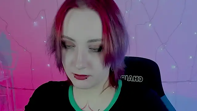 AsheLucker online show from December 8, 2024, 8:04 pm