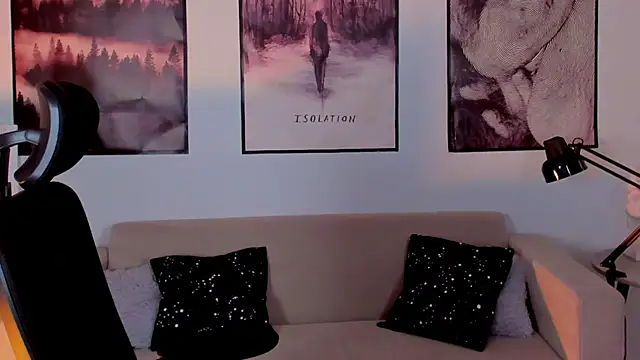 AsheLucker online show from December 13, 2024, 8:04 pm