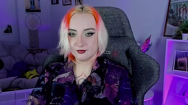 AsheLucker online show from February 8, 2025, 11:45 pm