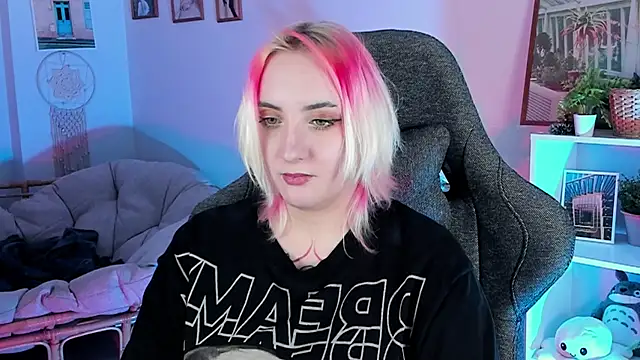 AsheLucker online show from March 3, 2025, 5:42 am