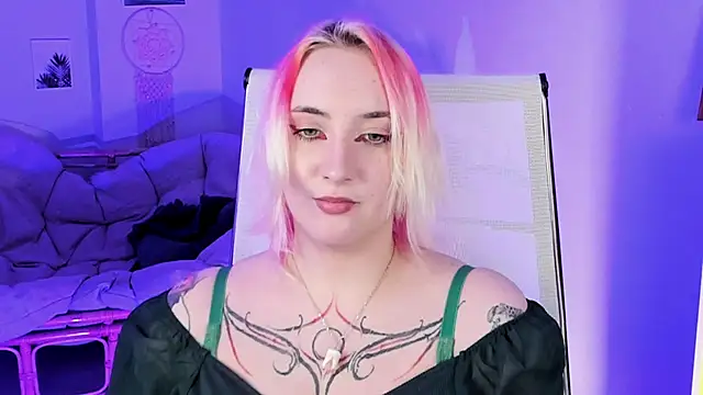 AsheLucker online show from March 13, 2025, 6:05 am