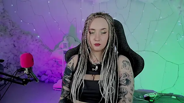 AsheLucker online show from March 22, 2025, 5:39 am