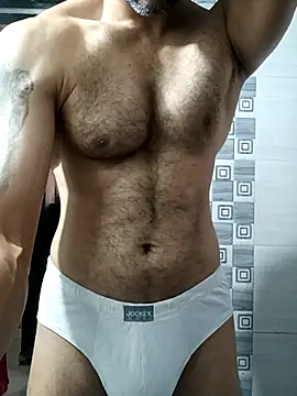 Snapshot of nihalxxx3 chatting on March 5, 2025, 8:43 am nihalxxx3 online show from March 5, 2025, 8:43 am