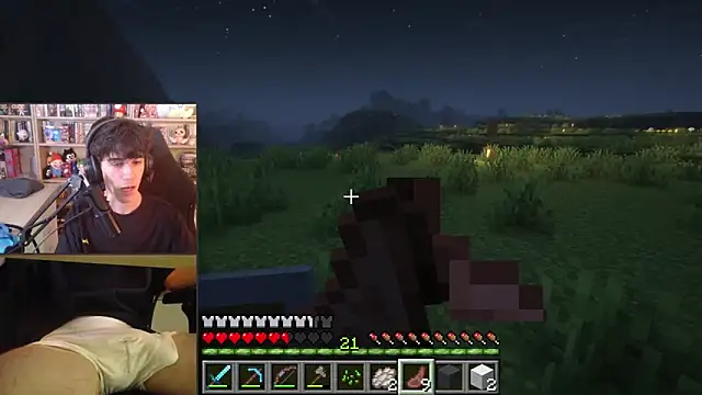 nolantwink online show from April 16, 2026, 7:58 pm