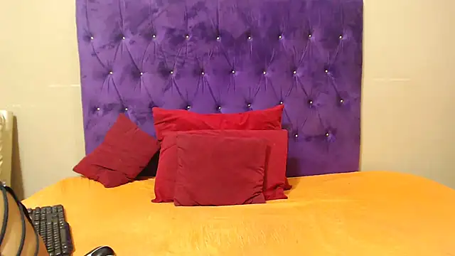 EBONYBUSTYY online show from July 23, 2026, 6:28 pm