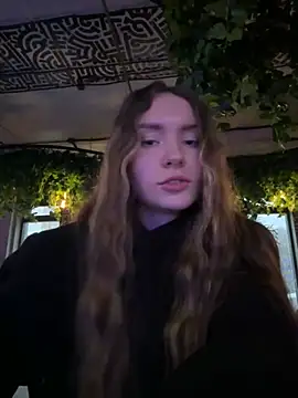 AprilinAlba online show from January 12, 2025, 1:16 pm