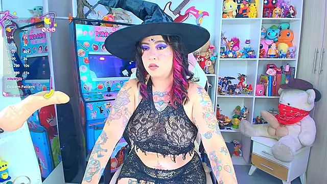 Snapshot of meda_kawaii_ chatting on October 3, 2025, 10:07 pm meda kawaii online show from October 3, 2025, 10:07 pm