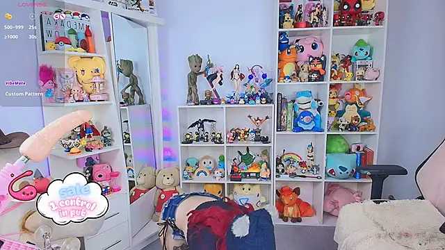 Snapshot of meda_kawaii_ chatting on November 26, 2025, 11:44 am meda kawaii online show from November 26, 2025, 11:44 am