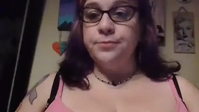 GothyBaby online show from April 11, 2026, 10:25 pm